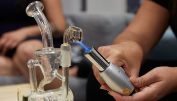 Bong Smoking Gadgets: The Best That You Can Get Now